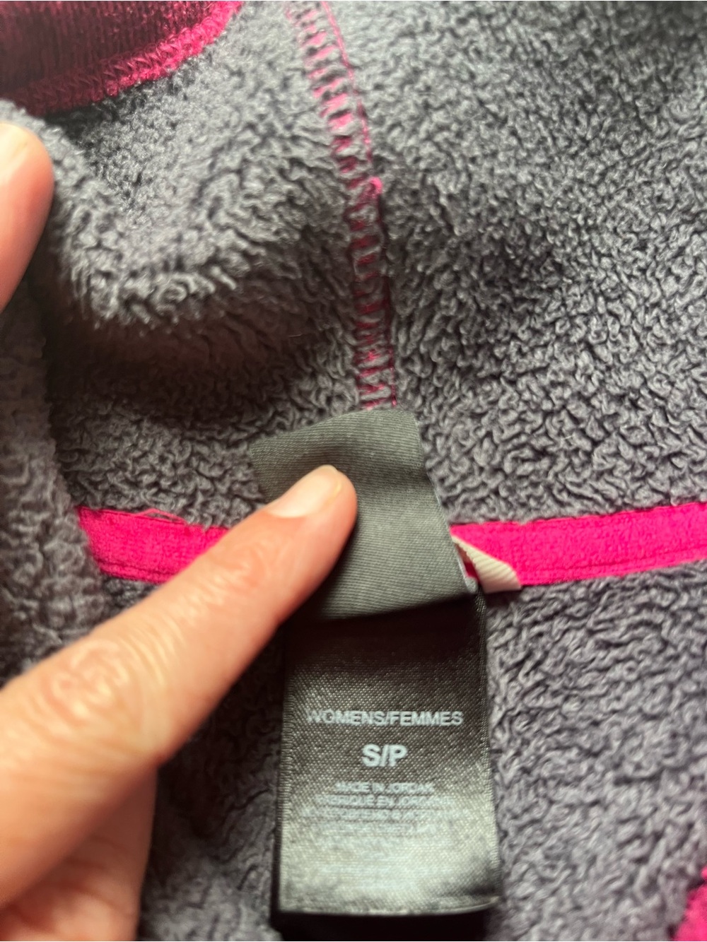 The North Face Women's Raspberry Pink Fleece Jacket - Picture 5 of 8